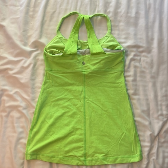Lululemon sports tank with built in bra - Picture 2 of 3